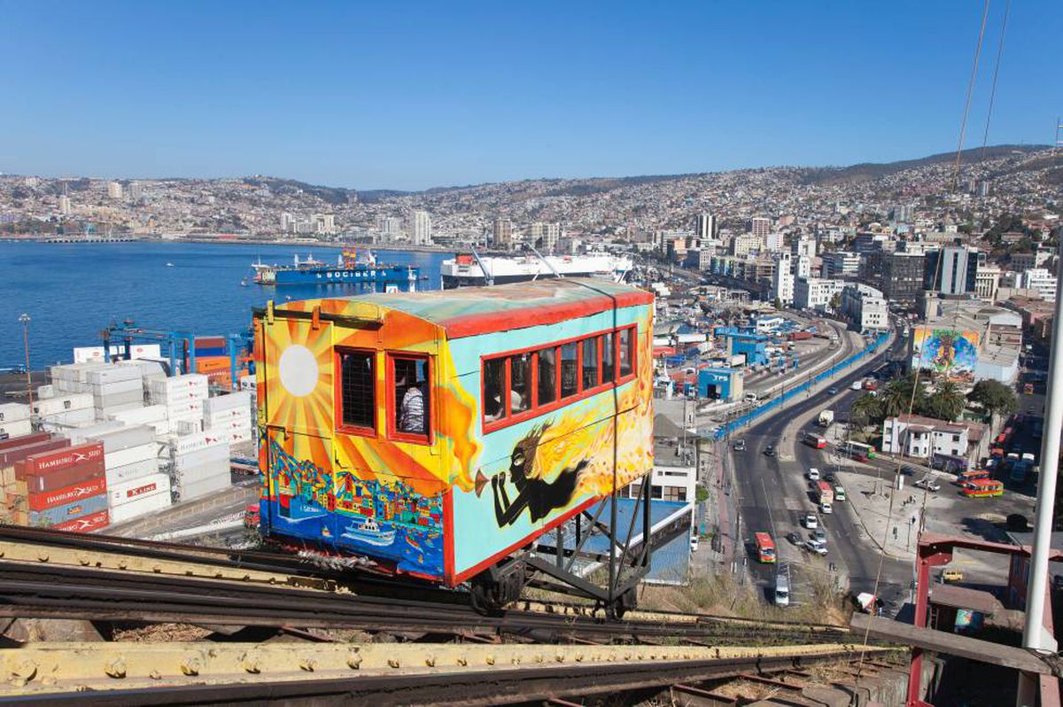 Strengthening human resources and coordination in regional governments