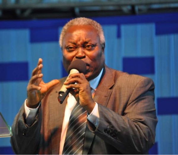 Stop giving all your offerings to churches- Pastor Kumuyi Advises Christians