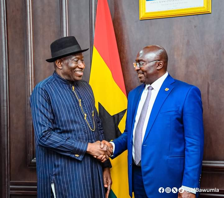 Dr. Mahamudu Bawumia Meets with Former Nigerian President Goodluck Jonathan to Ensure Peaceful Elections