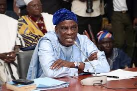 Teachers and Invigilators to Face a Mobile Phone Ban During Exams – Education Minister Demands