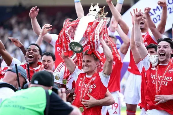 Premier League clubs hit financial jackpot as Arsenal lead 2025/26 earnings table
