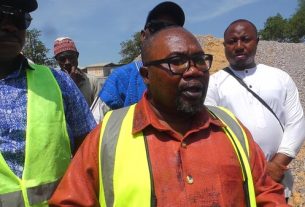 Nabdam MP Nawaane Inspects 24-Hour Economy Market Project, Urges Contractor to Deliver Quality Work